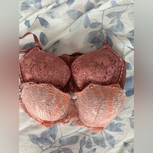 Victoria’s Secret Lace Underwire Bra Set – Set of 2 –32C – Romantic Blush & Rose